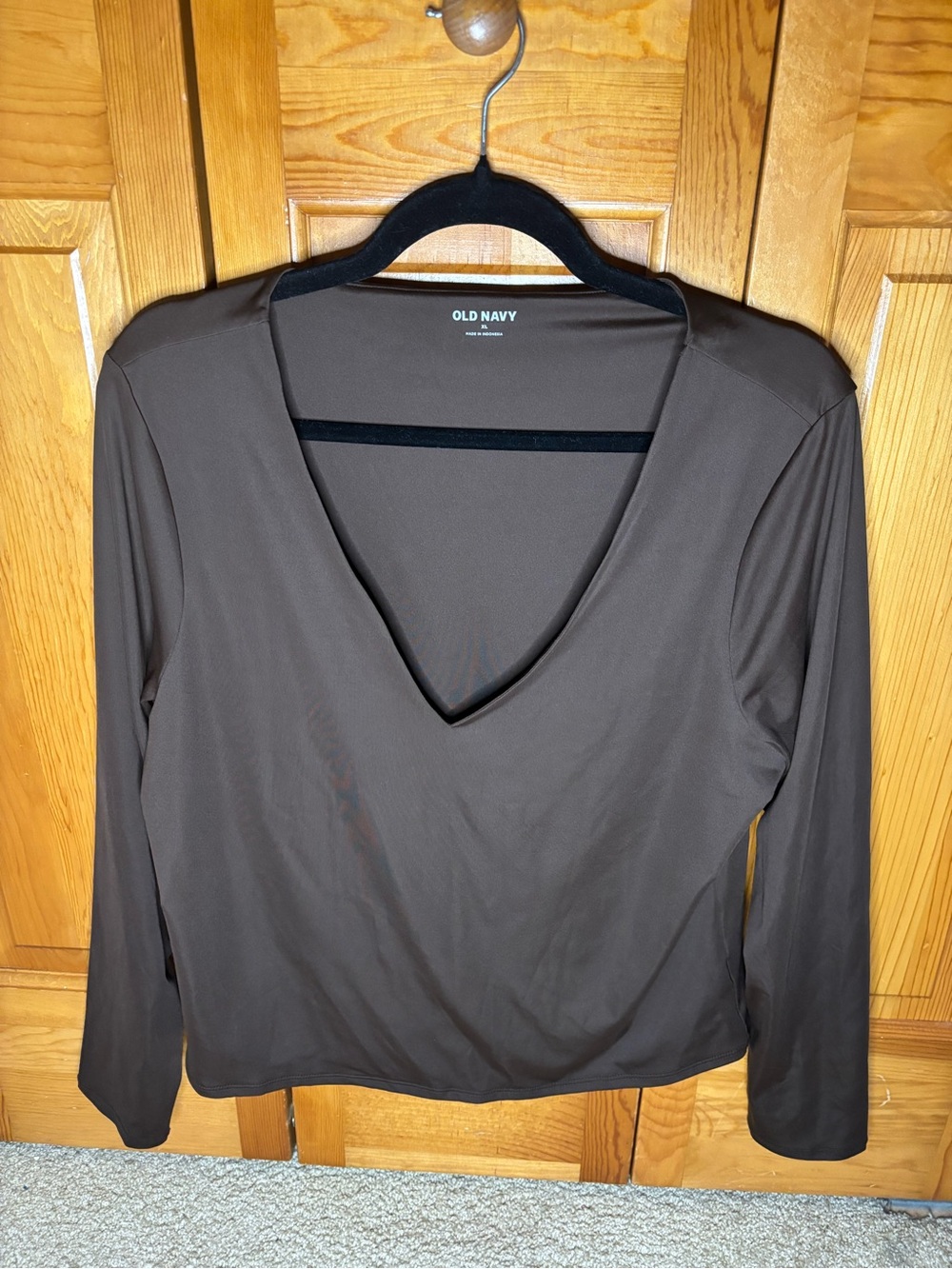 Old Navy Brown V-Neck Long Sleeve Tee